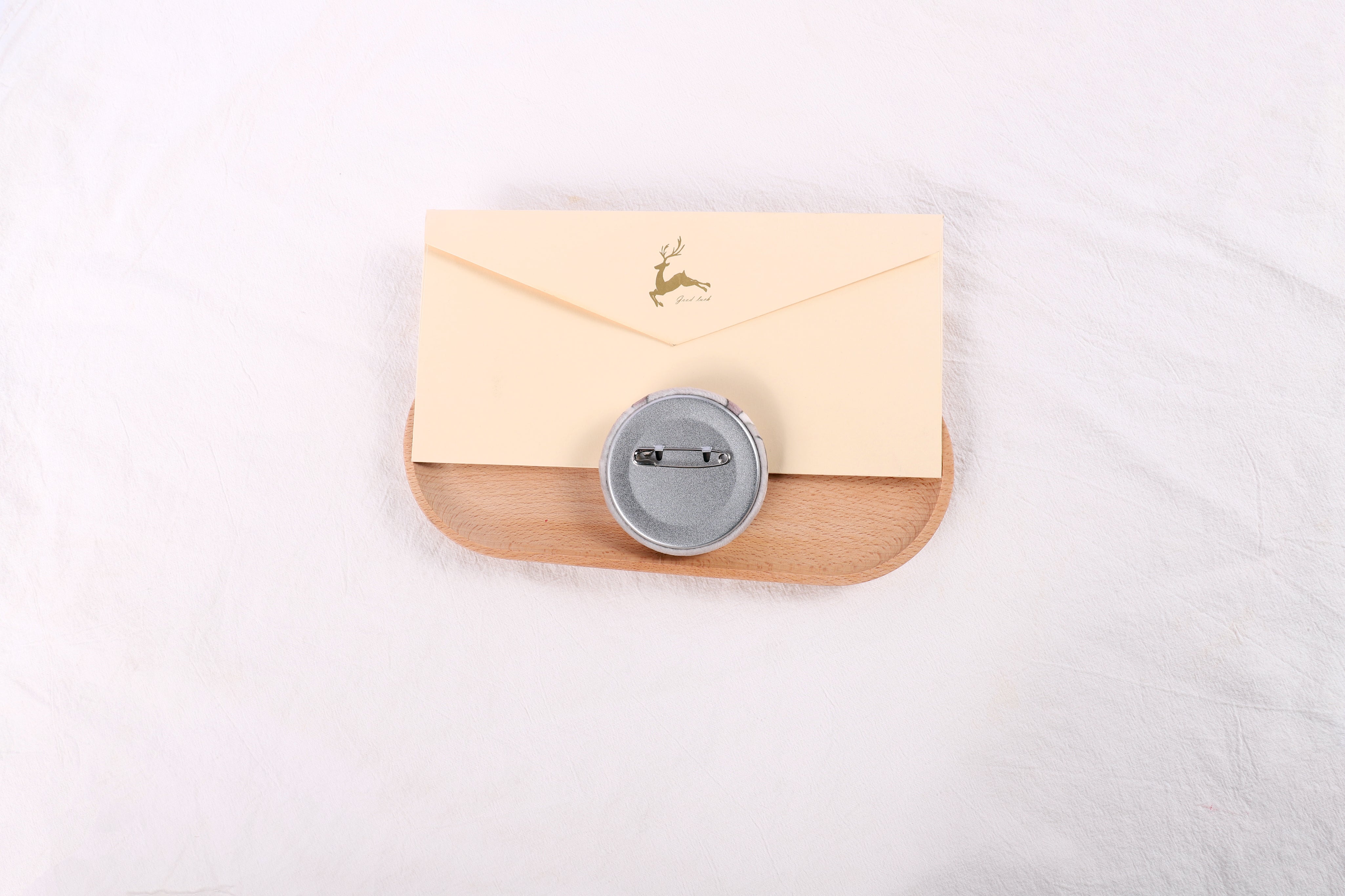 [OFFICIAL] THE BOY - 65mm Plush Button Pin