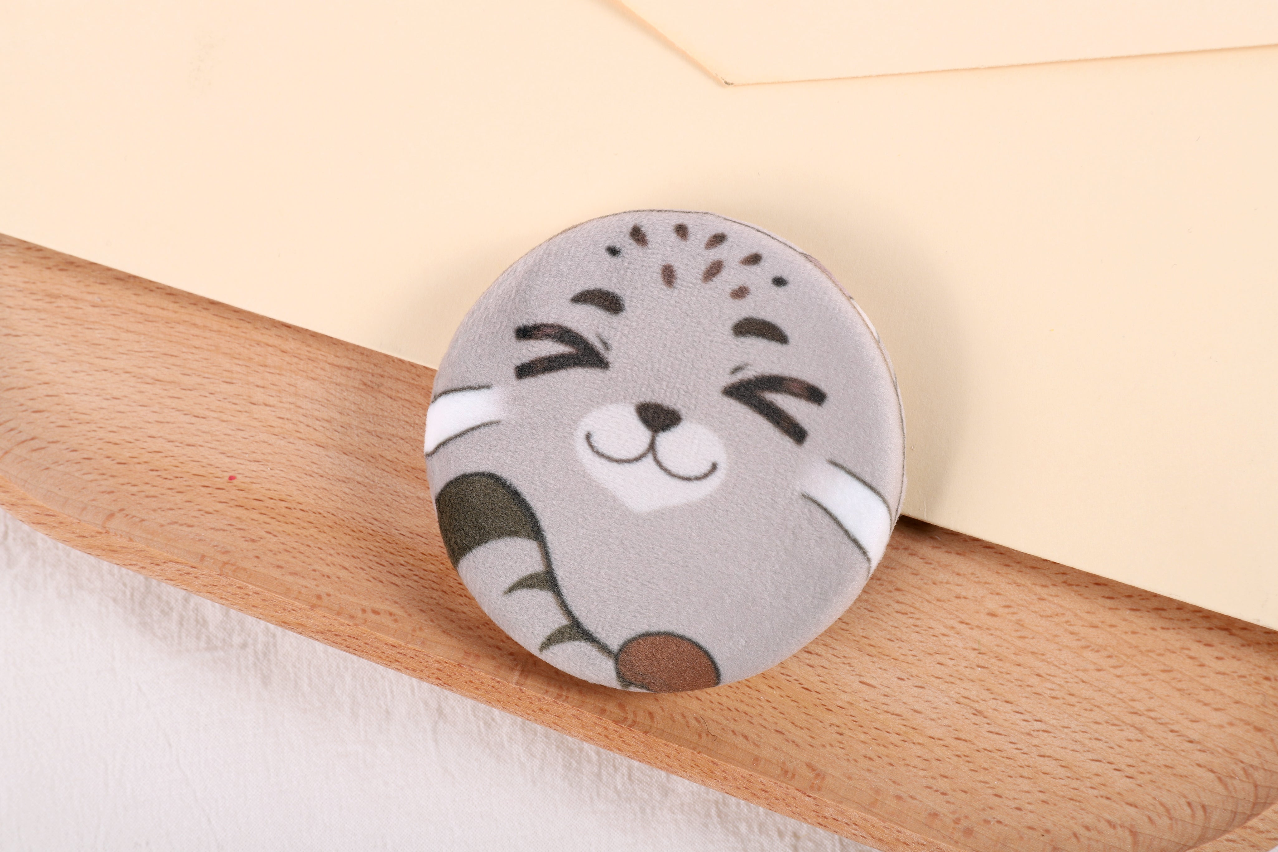 [OFFICIAL] THE BOY - 65mm Plush Button Pin